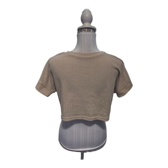 SHEIN Cream Waffle knit Crop top Size M - Picture 2 of 3